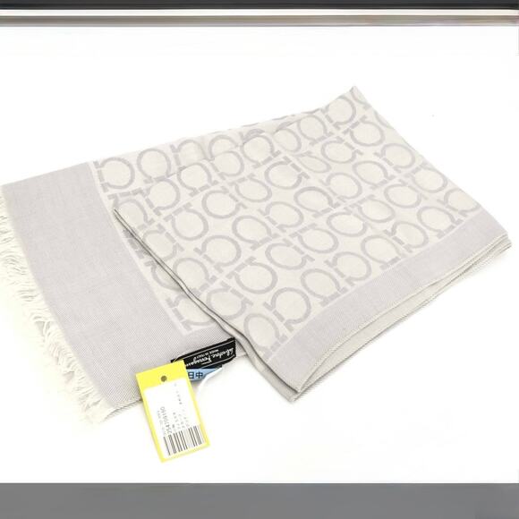 Salvatore Ferragamo Gancini Large Stole Scarf – Gray/Ivory - Picture 1 of 6